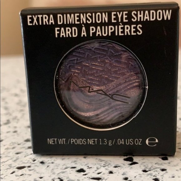 Last One! NIB MAC "GRAND GALAXY" Eyeshadow - Picture 9 of 12